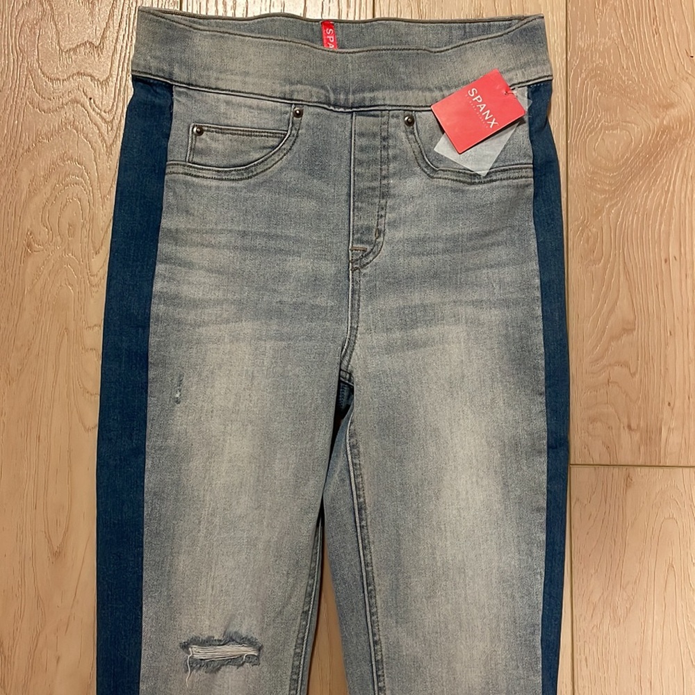 SPANX 2 Tone Skinny Jeans - Picture 4 of 14